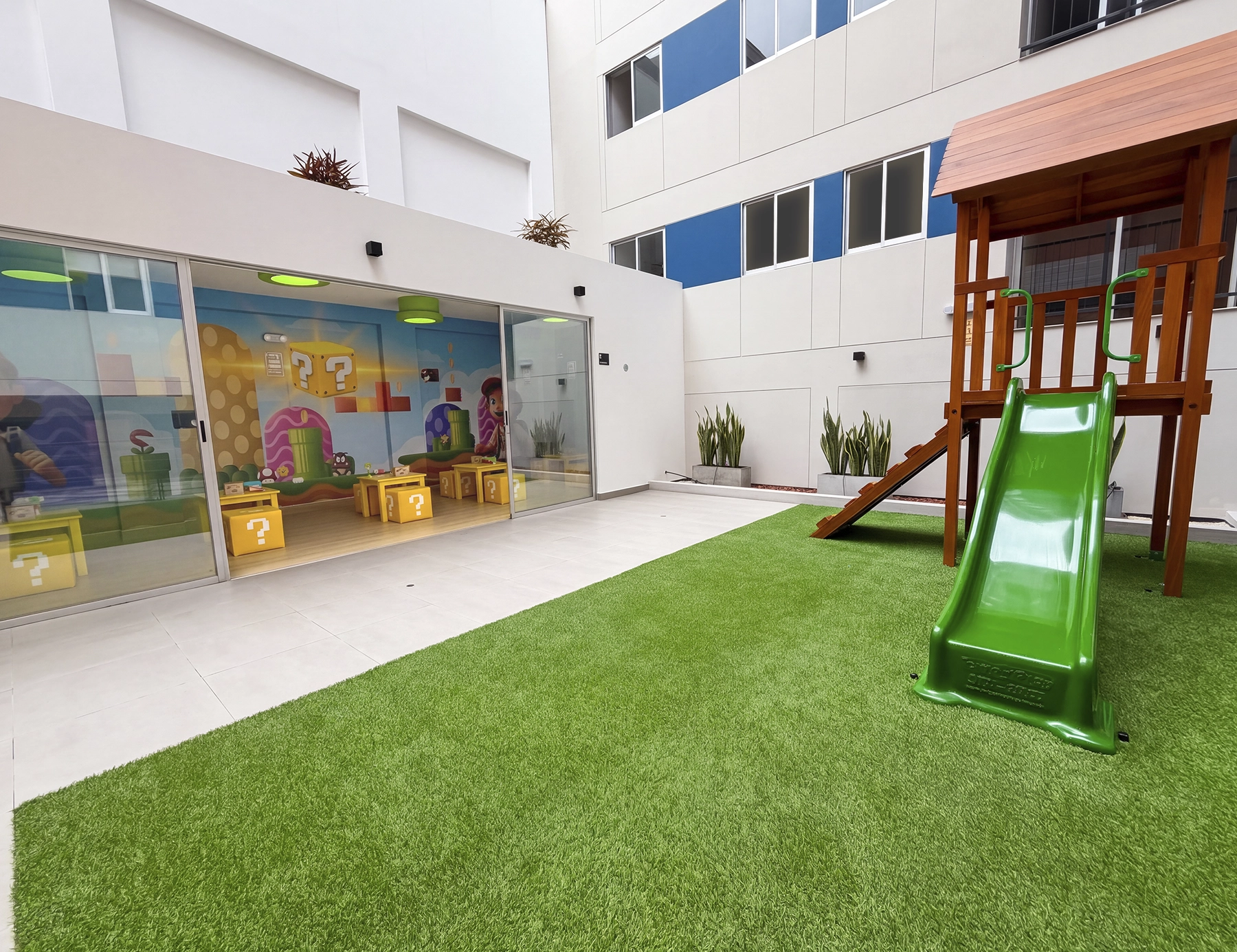 Patio de Niños
